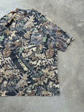 Load image into Gallery viewer, Vintage MossyOak Forest Floor Camo Pocket T (XXL)
