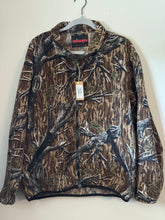 Load image into Gallery viewer, 00’s Mistaya Mossy Oak Treestand Fleece Jacket (L)