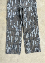 Load image into Gallery viewer, Vintage Duxbak Treebark Camo Pants