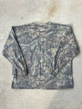 Load image into Gallery viewer, Vintage Realtree Advantage Timber Camo Long Sleeve Shirt (2XL)