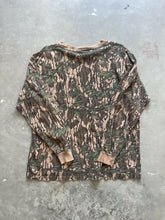 Load image into Gallery viewer, Vintage Mossy Oak Greenleaf Camo Long Sleeve Shirt (L)