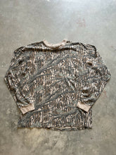 Load image into Gallery viewer, Vintage Mossy Oak Treestand Camo Shirt (XL)