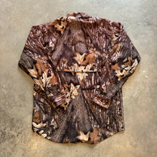 Load image into Gallery viewer, Vintage Browning Mossy Oak Breakup Camo Button-Up Shirt (L)