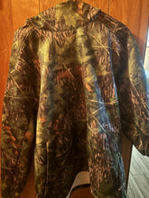 Load image into Gallery viewer, Nomad Shadow Leaf Hoodie