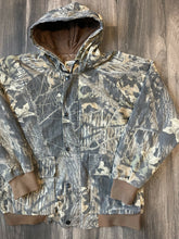 Load image into Gallery viewer, Vintage Mossy Oak Breakup Hooded Jacket (L)