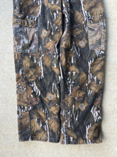Load image into Gallery viewer, Vintage Mossy Oak Fall Foliage Camo Adjustable Waist Pants (L)