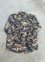 Load image into Gallery viewer, Vintage MossyOak Forest Floor Camo Chamios (L)