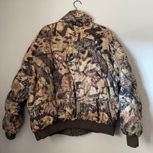 Load image into Gallery viewer, 00’s Browning X-Change System Mossy Oak Forest Floor Reversible Puffer Jacket (XXL)