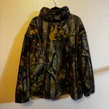 Load image into Gallery viewer, 00’s Realtree Hardwoods 10X Reversible Fleece Jacket (XXXL)