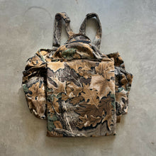 Load image into Gallery viewer, Vintage Realtree Advantage Camo Turkey Vest (L)