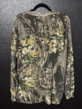 Load image into Gallery viewer, 00’s Mossy Oak Break Up Shirt (L)