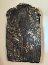 Load image into Gallery viewer, 00’s Browning Mossy Oak Breakup Fleece Vest (L)