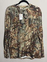 Load image into Gallery viewer, 10’s Mossy Oak Duck Blind Pocket Shirt (M)