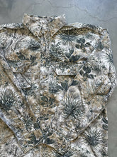 Load image into Gallery viewer, 2000’s Game Guard Cactus Camo Button Up Shirt (M)