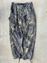 Load image into Gallery viewer, Vintage Remington Warm Weather Mossy Oak Breakup Camo Nylon Pants (XL)