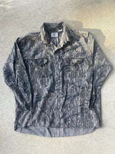 Load image into Gallery viewer, Vintage Mossy Oak Treestand Camo Strap Shirt (XL)