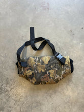 Load image into Gallery viewer, Vintage Mossy Oak Fall Foliage Camo Hand Warmer