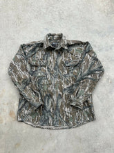 Load image into Gallery viewer, Vintage Rattlers Brand MossyOak Treestand Camo Chamios (L/XL)
