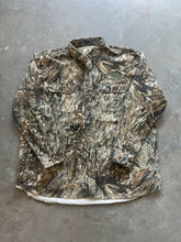Load image into Gallery viewer, 2000’s Mossy Oak Duckblind Camo Button-Up Shirt (2XL)