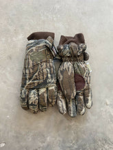Load image into Gallery viewer, Vintage Mossy Oak Treestand Camo Gloves (L)