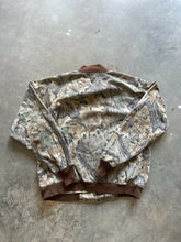 Load image into Gallery viewer, Vintage Spartan Realtree Camo Bomber Jacket (XL)