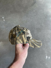 Load image into Gallery viewer, Vintage Advantage Wetlands Camo Primos Calls Hat