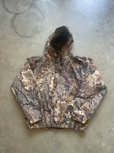 Load image into Gallery viewer, Vintage Pella Realtree Advantage Hardwood Camo Rain Jacket (XL)