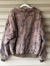 Load image into Gallery viewer, 90’s Pella Hush Hide Mossy Oak Treestand Insulated Jacket (M)
