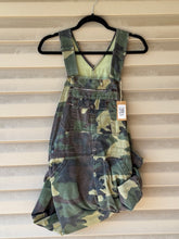 Load image into Gallery viewer, 90’s Liberty Old School Camo Overalls (XXL) 🇺🇸