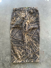 Load image into Gallery viewer, Vintage Mossy Oak Shadowgrass Camo Fleece Pants (38x28)