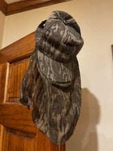 Load image into Gallery viewer, 80’s Mossy Oak Bottomland Snapback Hat w/ Mask 🇺🇸
