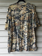 Load image into Gallery viewer, 00’s Mossy Oak Forest Floor Shirt (XXL)
