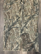 Load image into Gallery viewer, Vintage Mossy Oak Treestand Camo Adjustable Waist Pants (M)
