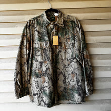 Load image into Gallery viewer, 00’s Natural Gear Field Shirt (L) 🇺🇸