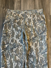Load image into Gallery viewer, 1990’s Mossy Oak Treestand Camo Pants (XL 40x31.5)