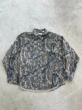 Load image into Gallery viewer, Vintage MossyOak Treestand Camo Chamios (S/M)