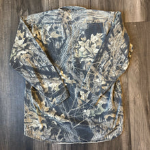 Load image into Gallery viewer, Vintage Mossy Oak Breakup Camo Button Up Shirt (XL)