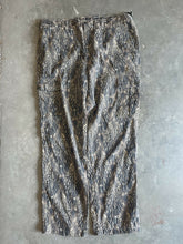 Load image into Gallery viewer, 2000’s Featherflauge Camo Adjustable Waist Pants (XL)