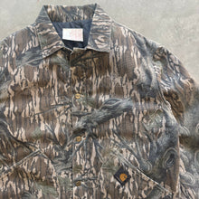 Load image into Gallery viewer, Vintage Carhartt Mossy Oak Treestand Camo Jacket (L)