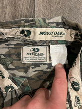 Load image into Gallery viewer, 1990’s Mossy Oak Greenleaf Camo Button-Up Shirt (XL)