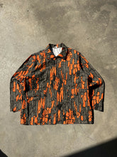 Load image into Gallery viewer, Vintage Hunters Orange Treebark Camo Button-Up (XL)