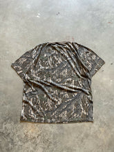 Load image into Gallery viewer, Vintage Mossy Oak Treestand Camo T-Shirt (XL)