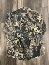 Load image into Gallery viewer, Vintage Mossy Oak Breakup Camo Button-Up Shirt (M)