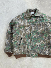 Load image into Gallery viewer, Vintage Mossy Oak GreenLeaf Collared Insulated Bomber Jacket (M/L)