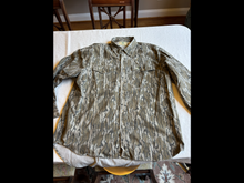 Load image into Gallery viewer, Vintage Original Bottomland Cotton Shirt