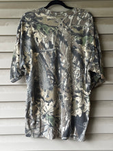 Load image into Gallery viewer, 00’s Mossy Oak Break Up Shirt (XL)