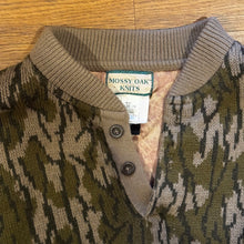 Load image into Gallery viewer, 90’s Mossy Oak Knits Bottomland Windbreaker Sweater (L)