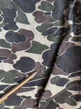 Carhartt vintage 80's duck camo hunting vest corduroy shoulders