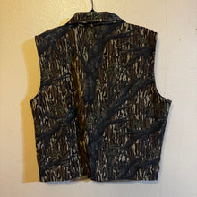 Load image into Gallery viewer, 90’s Mossy Oak Fleece Vest (XL)