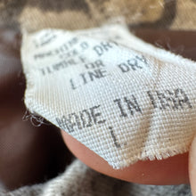 Load image into Gallery viewer, 90’s Natural Gear Insulated Jacket (L) 🇺🇸